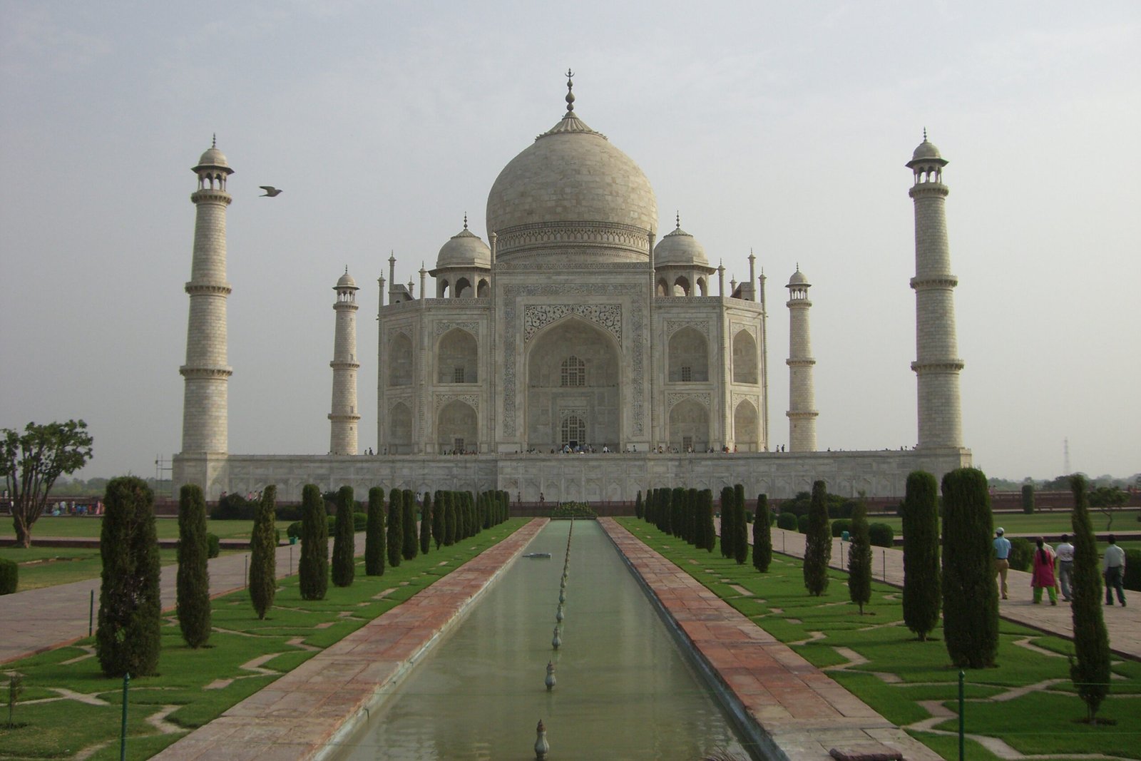 Photo du Taj Mahal lors d'un de mes voyages en Inde. Méditation profonde. collaure.com